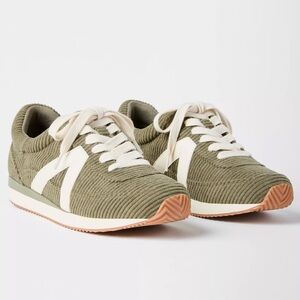 NWOT LOFT Olive Corduroy Sneaker Trainers Womens Never Worn Casual Prep Shoes